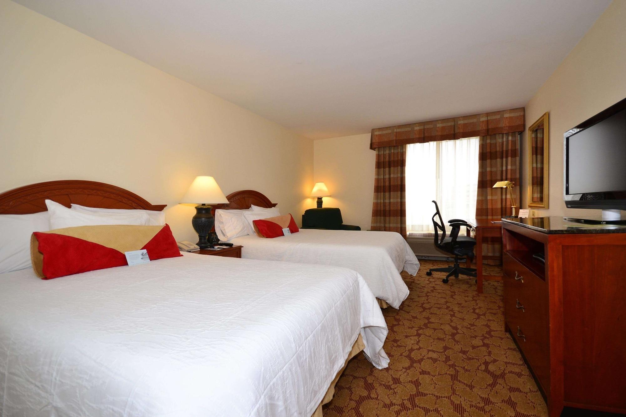 Hilton Garden Inn Tulsa Airport Phòng bức ảnh