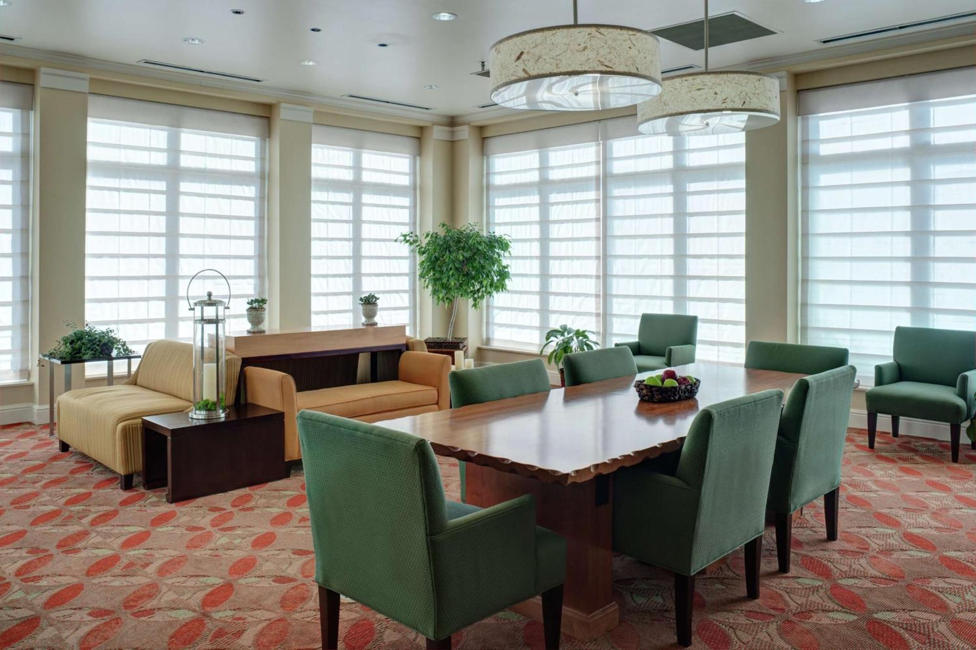 Hilton Garden Inn Tulsa Airport Ngoại thất bức ảnh