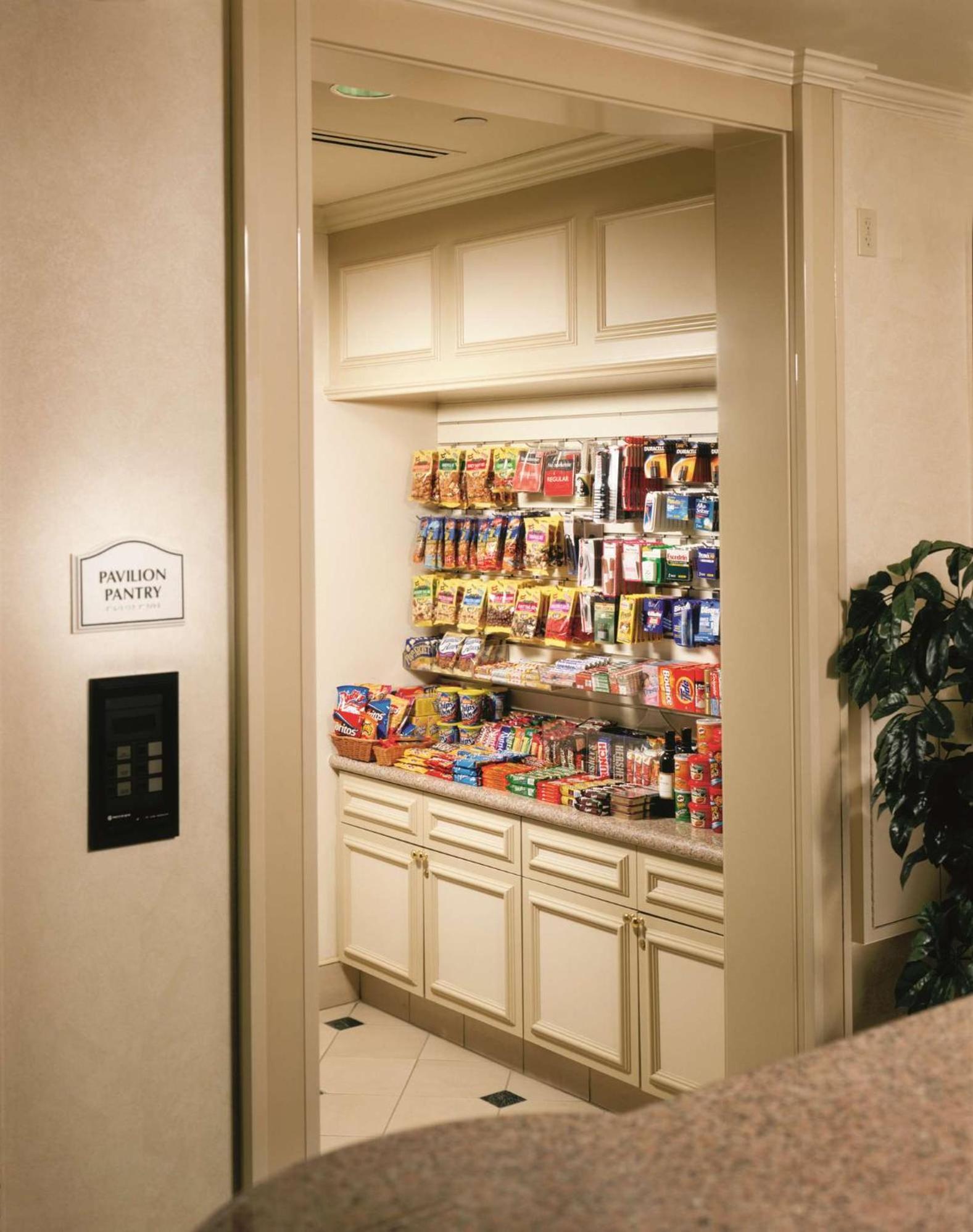 Hilton Garden Inn Tulsa Airport Ngoại thất bức ảnh