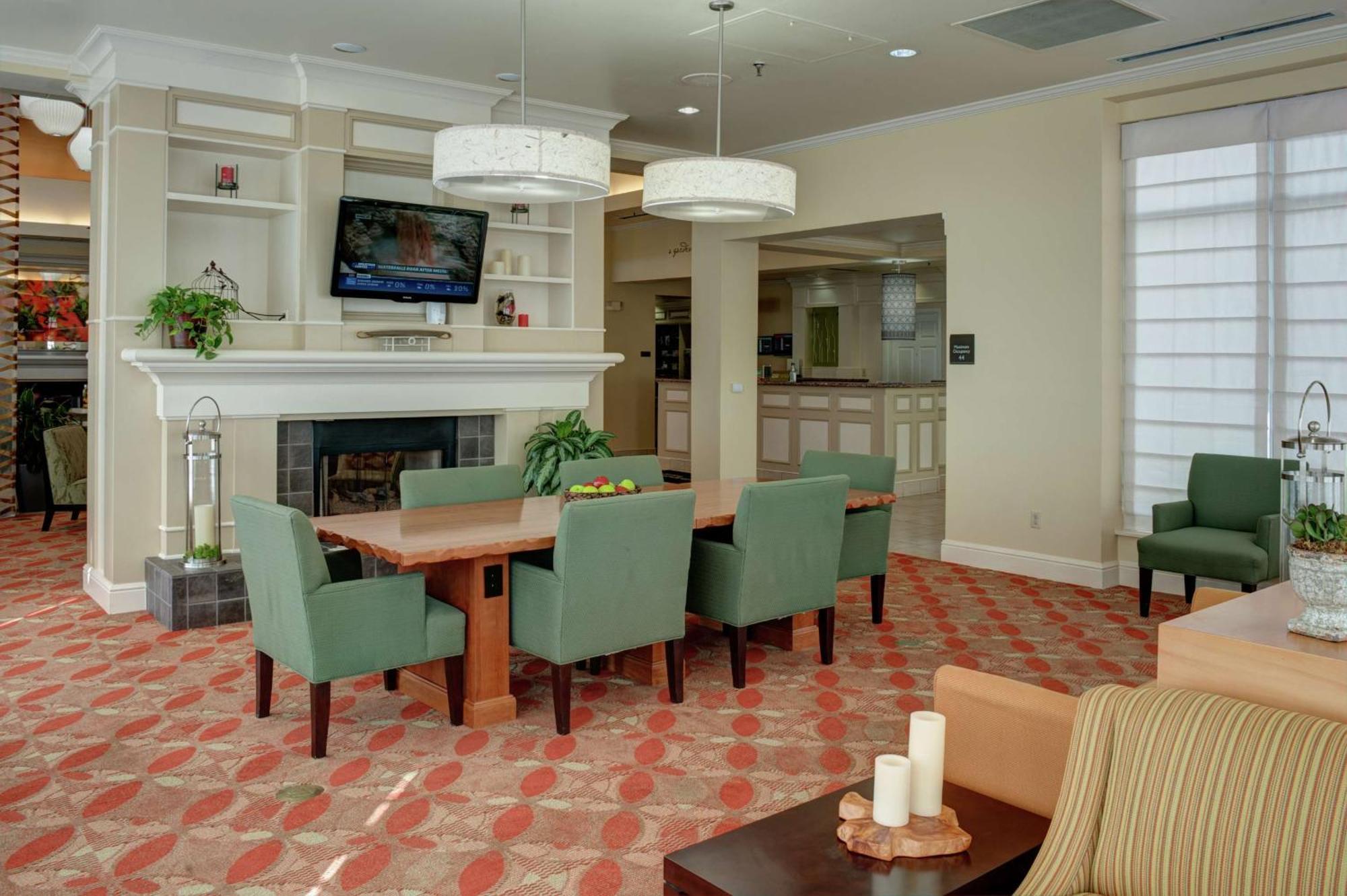 Hilton Garden Inn Tulsa Airport Ngoại thất bức ảnh