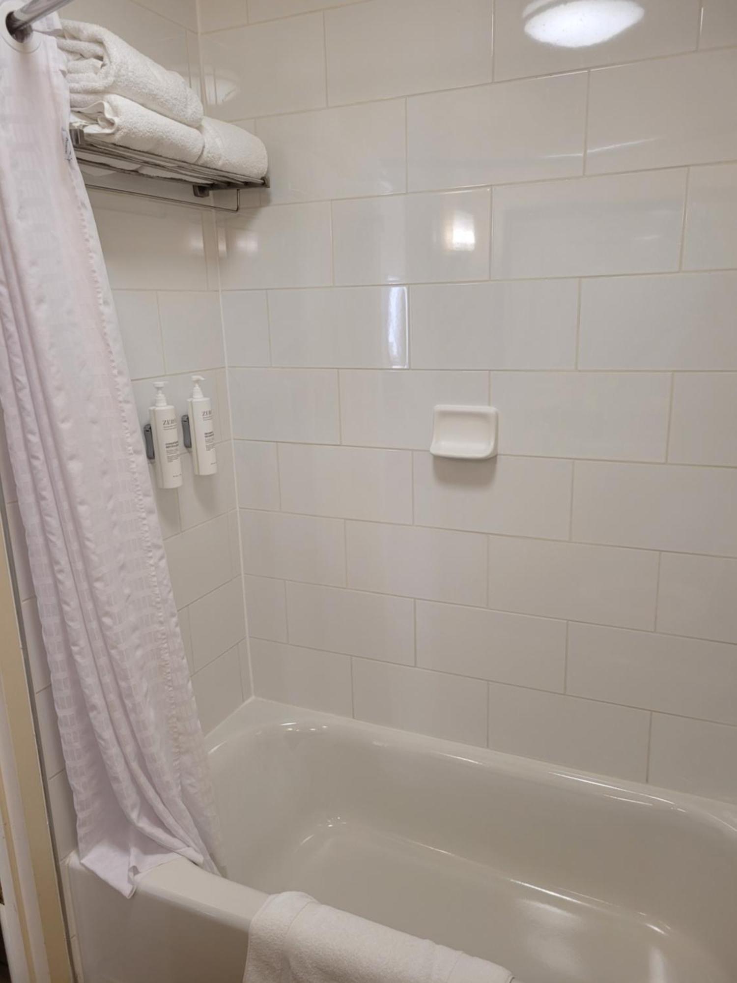 Hilton Garden Inn Tulsa Airport Ngoại thất bức ảnh