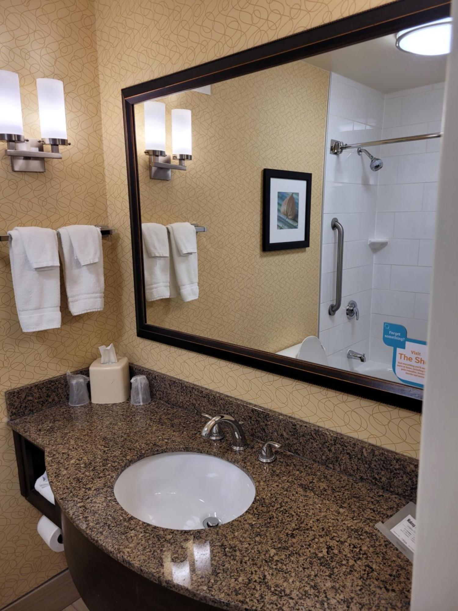 Hilton Garden Inn Tulsa Airport Ngoại thất bức ảnh